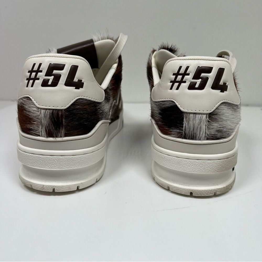 Louis Vuitton LV Trainer Sneaker in a brown pony-style calf leather Size 8 US 9 - Picture 5 of 9